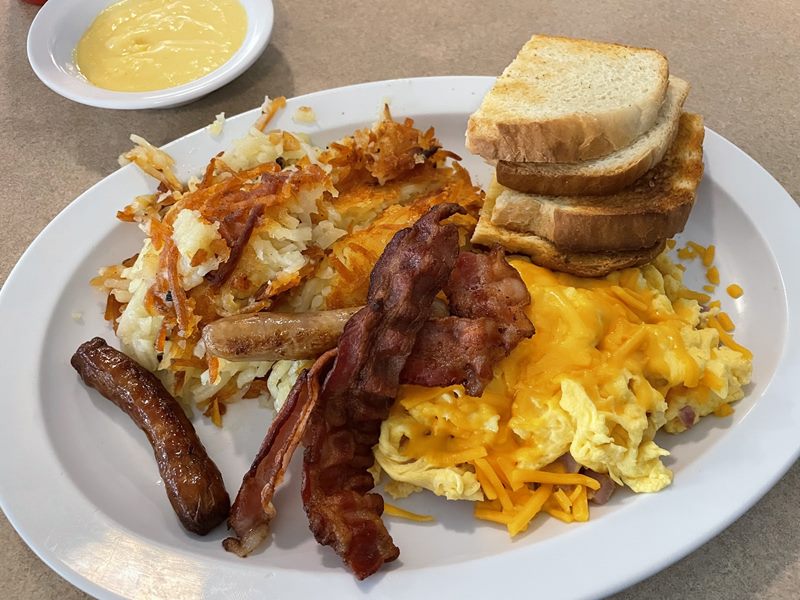 Jay's Cafe food